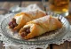 Rumovo-hrozienkové cannoli na tanieri