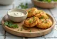 Čerstvo pripravené Mushroom Bhaji s chrumkavými hubovými guľkami