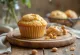 Cupcakes s arašidovým maslom servírovanie