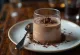 Panna cotta s čokoládovým likérom v pohári
